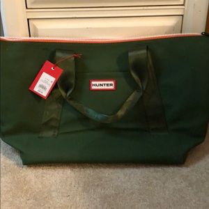 Hunter Tote Bag